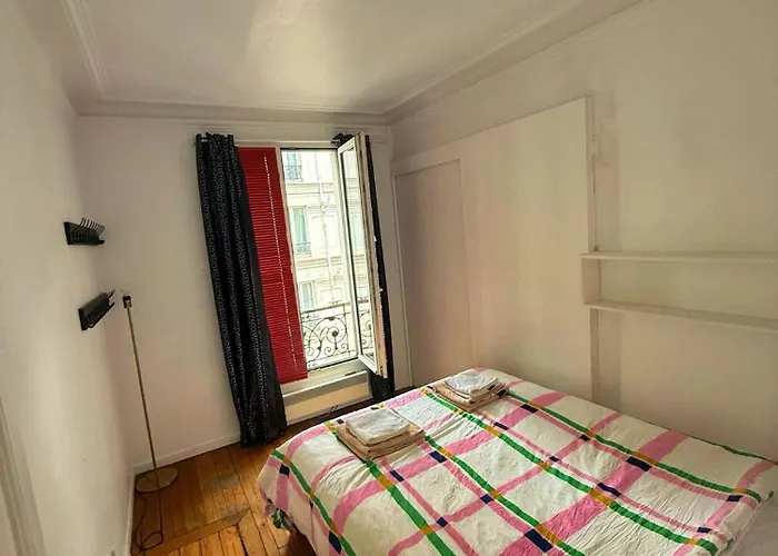 Appartement Parisien 2 Pieces